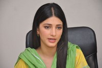 Shruti Hassan Latest Images